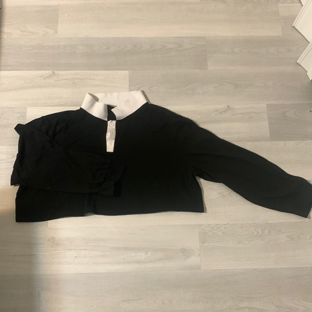 long sleeve collated crop top